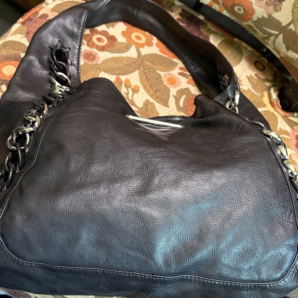 Michael Kors Black Leather Chain-Detail Shoulder Bag - Picture 3 of 10